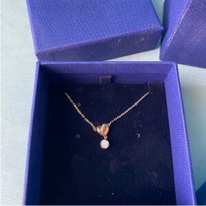 Gold Heart Pendant Necklace with Single Stone